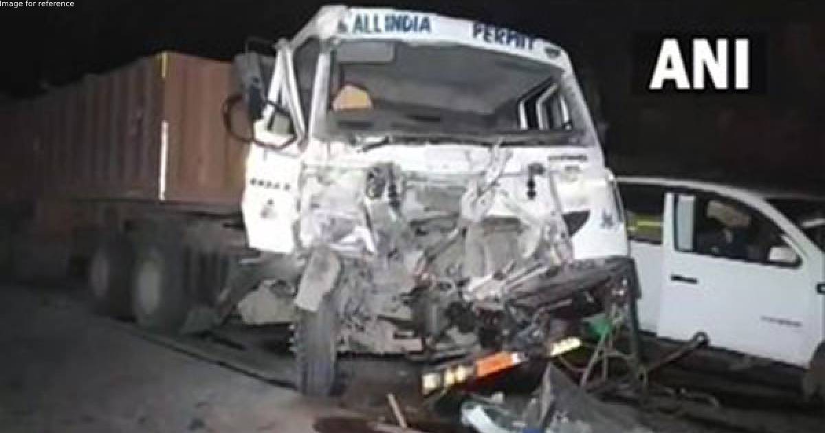 Rewa bus mishap: Death toll rises to 15; MP CM Chauhan apprises UP CM Adityanath